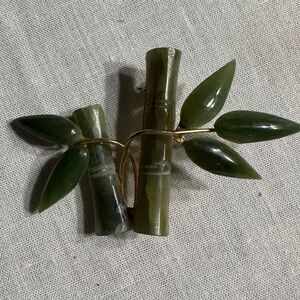 Vintage Jade Gold tone Bamboo Pin Brooch